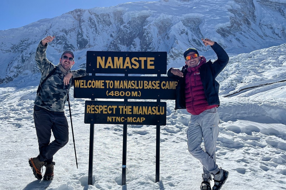 Where and How to get a Trekking Guide and Porter in Nepal,- The complete Guide with the Cost & Location